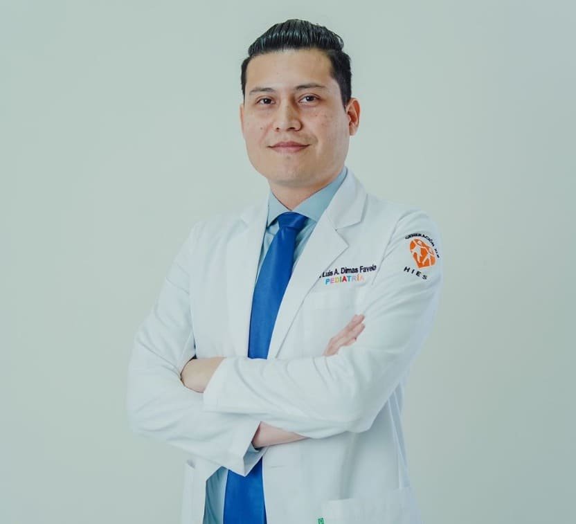Biografía del Dr. Luis Favela - Pediatra en Hermosillo