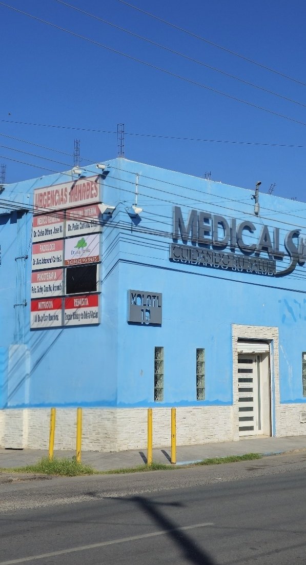 Biografía del Dr. Luis Favela - Pediatra en Hermosillo